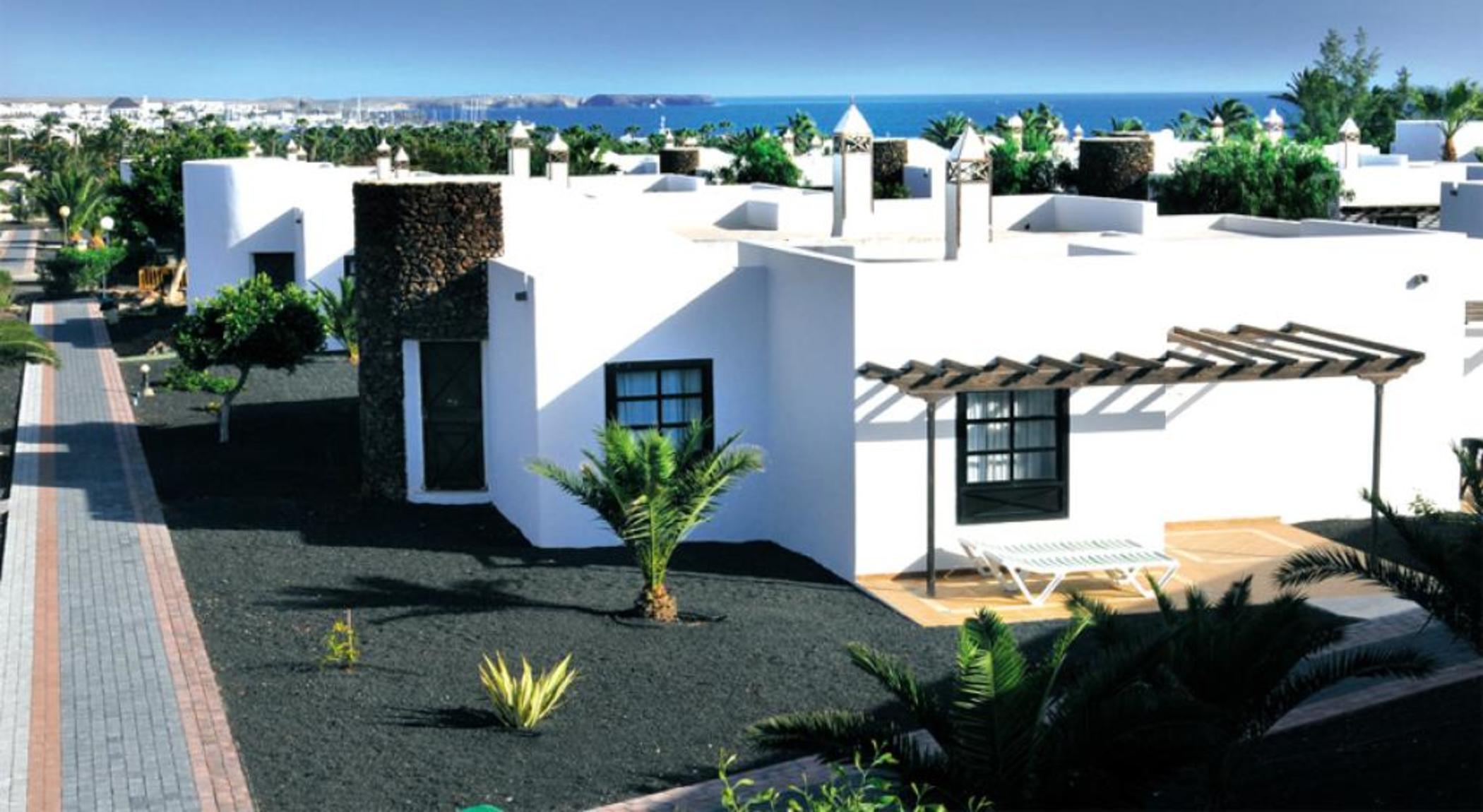 Elba Premium Suites - Adults Only Playa Blanca  Exterior photo